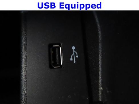 Used 2018 Ford Edge SE FWD image 24