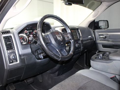 Used 2016 RAM 1500 Big Horn RWD image 21
