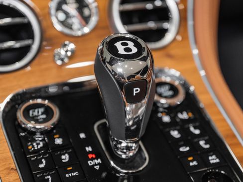 New 2024 Bentley Continental GT V8 AWD/4WD image 40