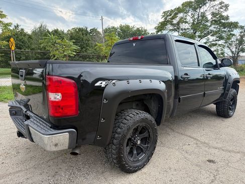 Used 2010 Chevrolet Silverado 1500 LS AWD/4WD image 3