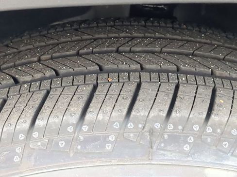 New 2026 Chevrolet Trax RS w/ Driver Confidence Package image 17