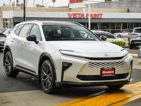 New 2026 Toyota Crown Signia w/ Advanced Technology Package AWD/4WD image 3
