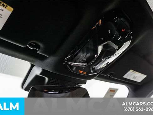 Used 2024 BMW i7 eDrive50 w/ M Sport Package RWD image 56