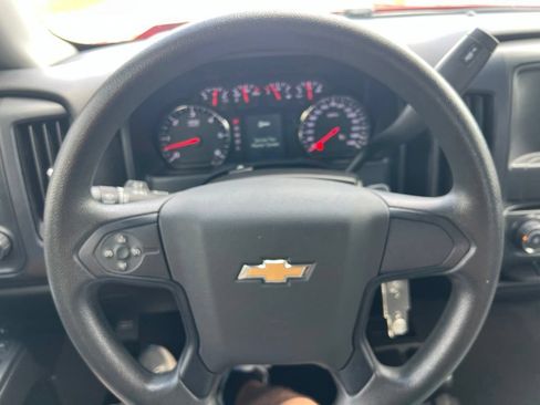 Used 2018 Chevrolet Silverado 1500 Custom w/ Custom Value Package AWD/4WD image 41