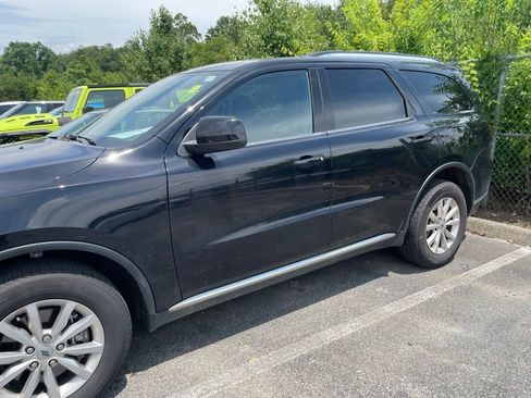 Used 2024 Dodge Durango SXT w/ Trailer Tow Group IV AWD/4WD image 16