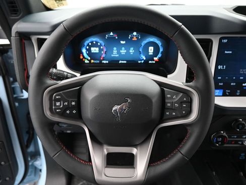 New 2025 Ford Bronco Heritage Edition image 10