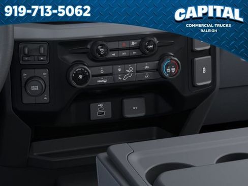 New 2026 Ford F550 4x4 Crew Cab Super Duty image 15