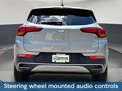 Used 2025 Buick Encore GX Preferred AWD/4WD image 7