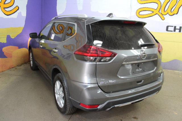 Used 2018 Nissan Rogue SV AWD/4WD image 6