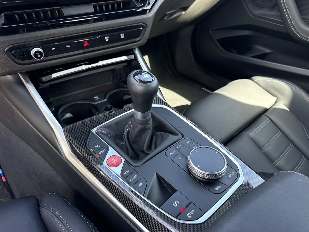 Used 2026 BMW M2 w/ Lighting Package RWD image 19