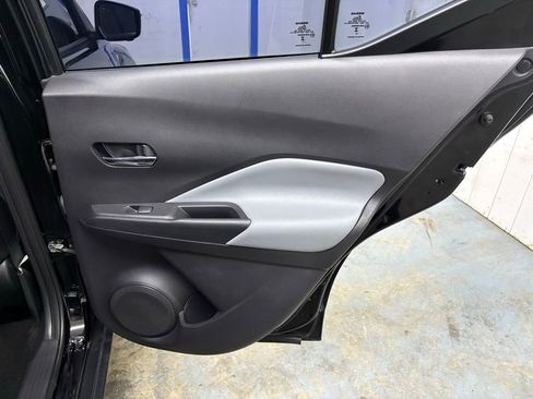 Used 2023 Nissan Kicks SR w/ SR Premium Package image 14