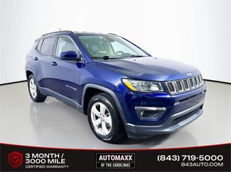 Used 2018 Jeep Compass Latitude image 1