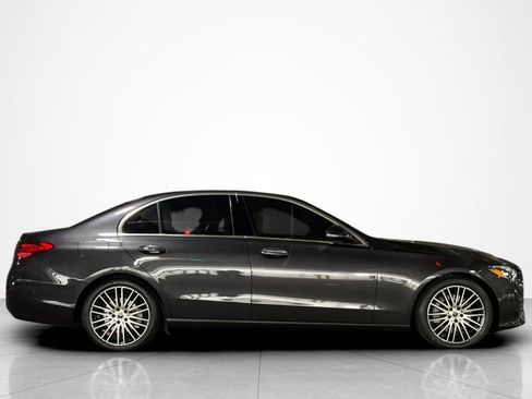 Used 2023 Mercedes-Benz C 300 4MATIC Sedan image 6