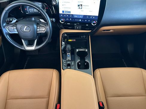 Used 2024 Lexus NX 350h AWD w/ Vision Package image 10