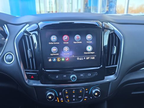 Used 2023 Chevrolet Traverse LT image 25