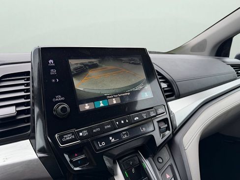 Used 2018 Honda Odyssey EX image 26