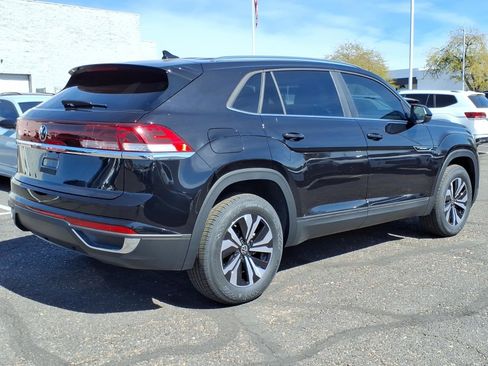 New 2026 Volkswagen Atlas Cross Sport SE image 6