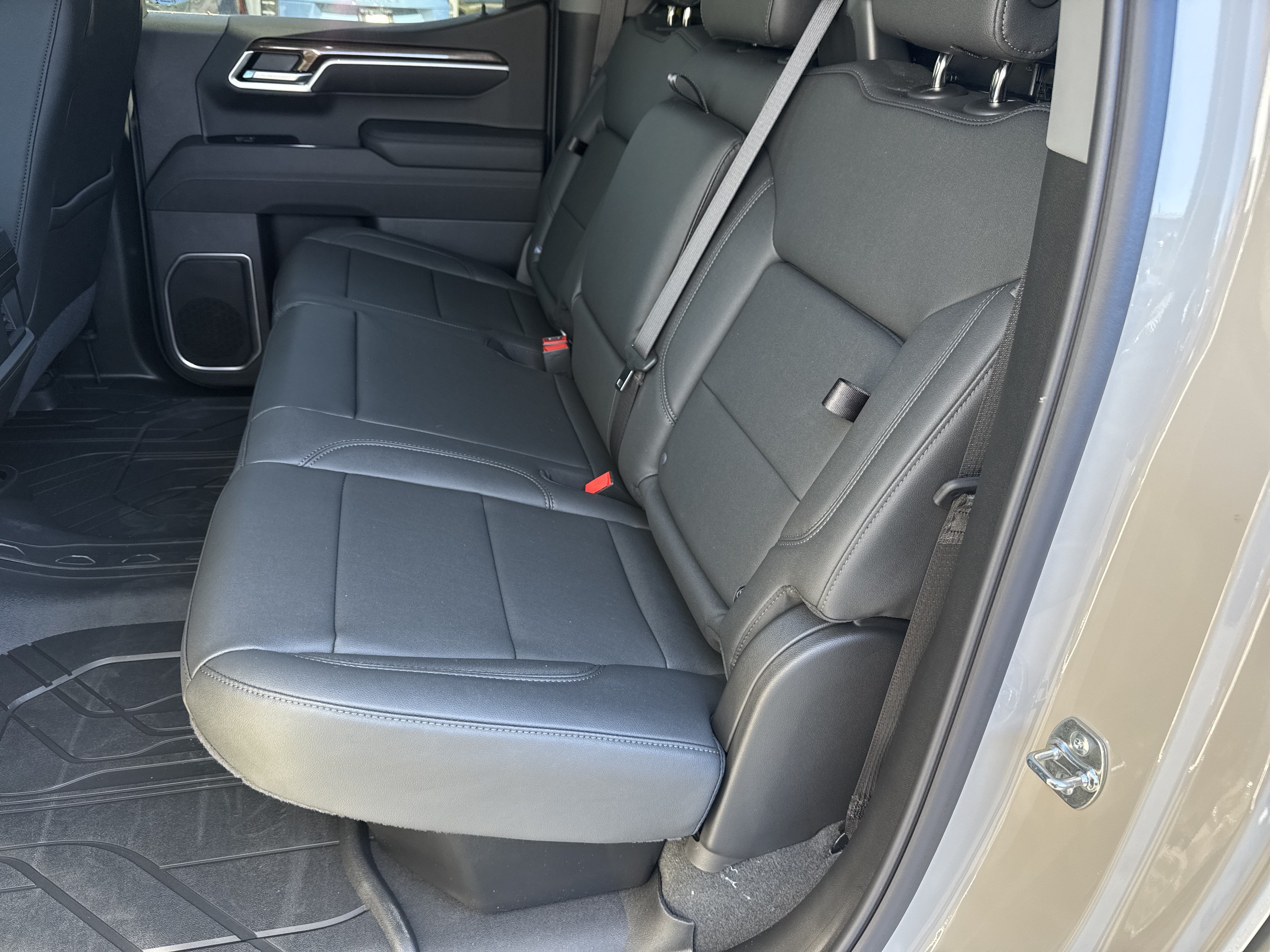 New 2026 Chevrolet Silverado 1500 RST RWD image 20