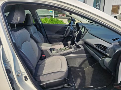 Used 2024 Subaru Crosstrek 2.0i Premium AWD/4WD image 11