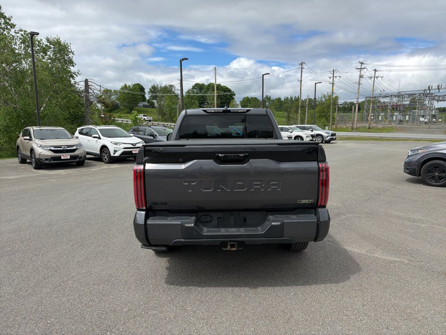 Used 2025 Toyota Tundra Platinum AWD/4WD image 2