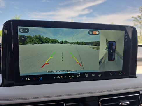 New 2026 Lincoln Aviator Reserve RWD image 24
