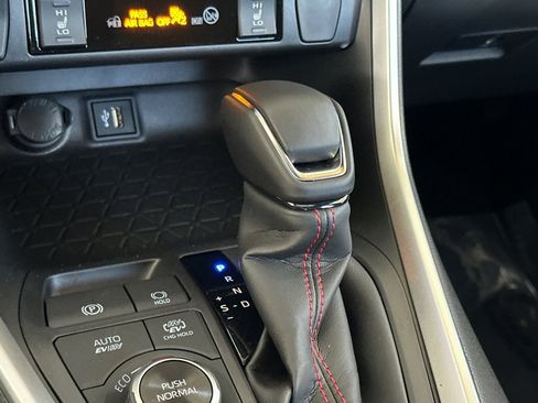 Certified 2025 Toyota RAV4 SE w/ Weather & Moonroof Package image 25