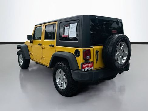 Used 2015 Jeep Wrangler Unlimited Sport w/ Quick Order Package 24S AWD/4WD image 8
