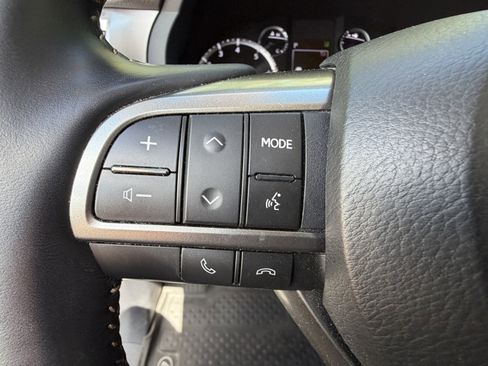 Certified 2023 Lexus GX 460 Premium w/ Premium Package AWD/4WD image 18