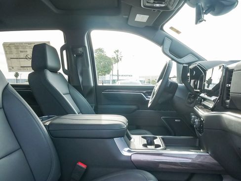 New 2026 Chevrolet Silverado 2500 LTZ w/ LTZ Plus Package image 17