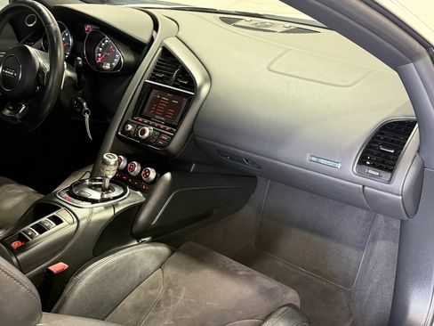 Used 2014 Audi R8 V8 AWD/4WD image 22