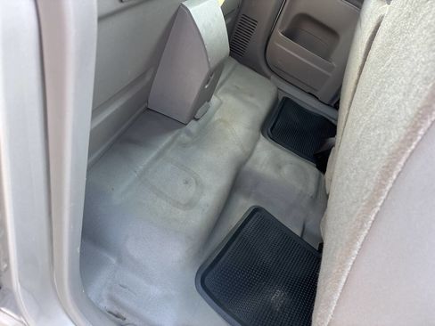 Used 2007 Chevrolet Colorado W/T image 8