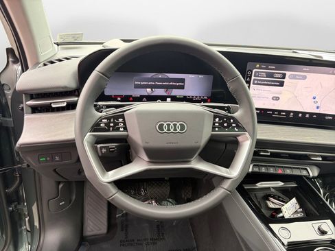 New 2026 Audi Q3 quattro 2.0T AWD/4WD image 10