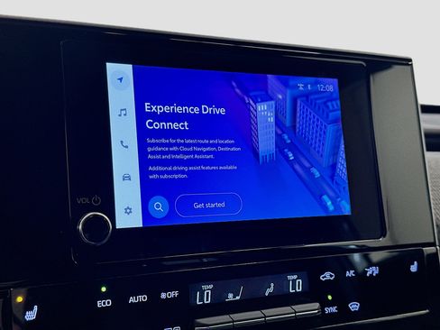 Used 2025 Subaru Solterra Premium image 22