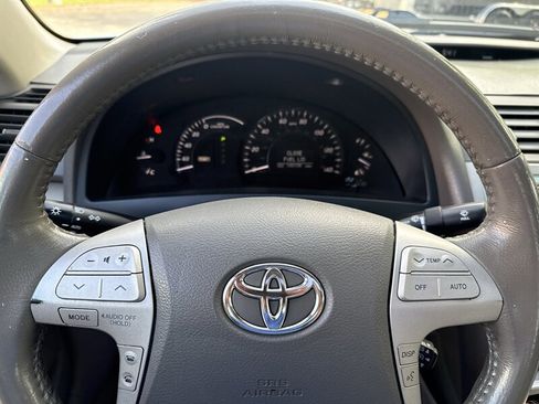 Used 2009 Toyota Camry Hybrid FWD image 35