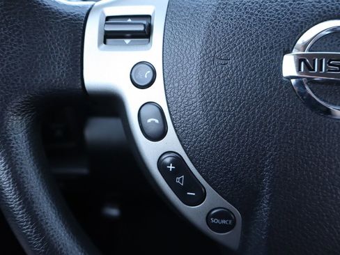 Used 2013 Nissan Rogue S w/ Special Edition Pkg image 29