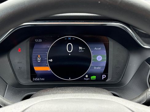 Used 2022 Chevrolet Bolt EUV LT image 29