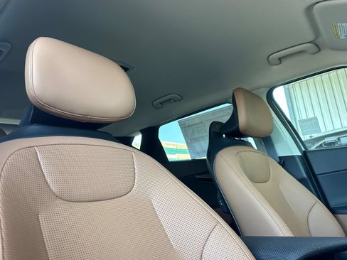New 2026 Kia EV6 Wind RWD image 17