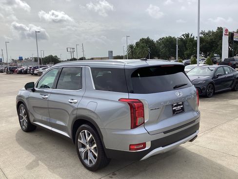 Used 2020 Hyundai Palisade SEL w/ Convenience Package FWD image 5