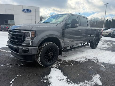 Used 2022 Ford F250 Lariat w/ Black Appearance Package image 1