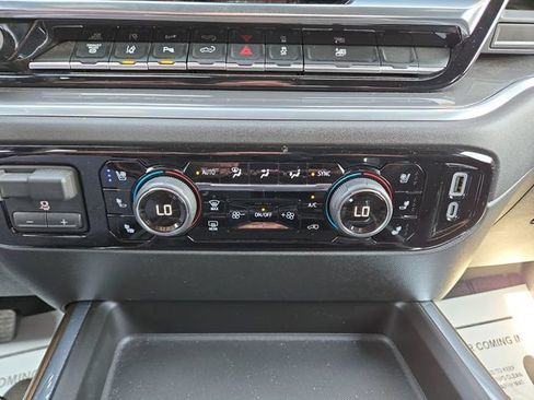 Used 2025 Chevrolet Silverado 2500 High Country w/ High Country Premium Package AWD/4WD image 26