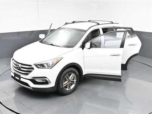 Used 2018 Hyundai Santa Fe Sport AWD/4WD image 39