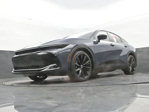 New 2026 Toyota Crown AWD/4WD image 27