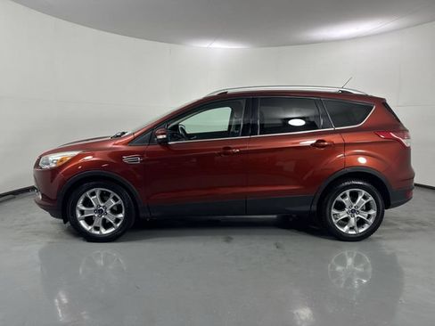 Used 2014 Ford Escape Titanium w/ Equipment Group 401A FWD image 29