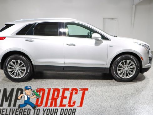 Used 2018 Cadillac XT5 Luxury w/ Driver Awareness Package image 6