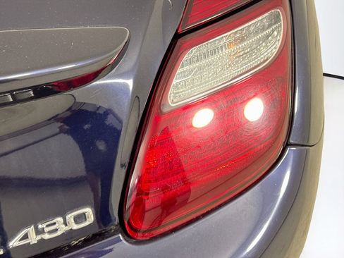 Used 2008 Lexus SC 430 Convertible w/ Preferred Accessory Pkg RWD image 28