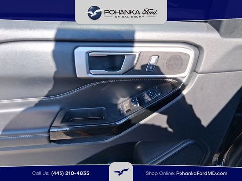 Used 2022 Ford Explorer ST AWD/4WD image 9