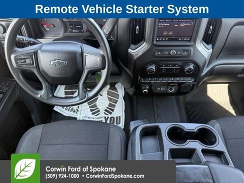 Used 2022 Chevrolet Silverado 1500 Custom Trail Boss AWD/4WD image 3