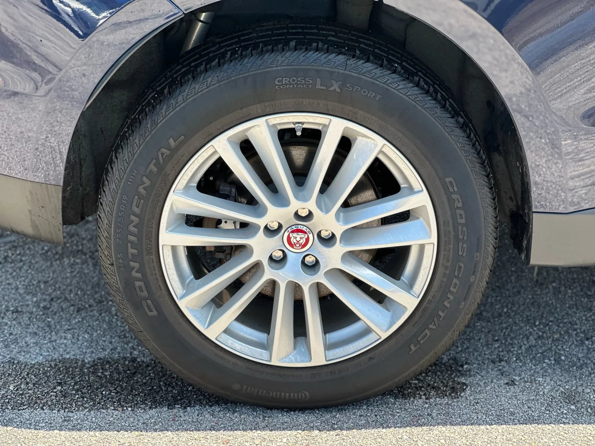 Used 2018 Jaguar F-PACE Prestige AWD/4WD image 23