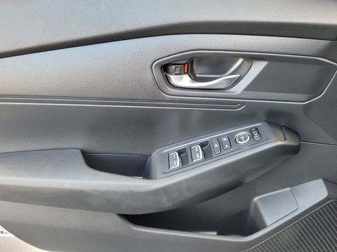 Used 2023 Honda Accord LX image 24