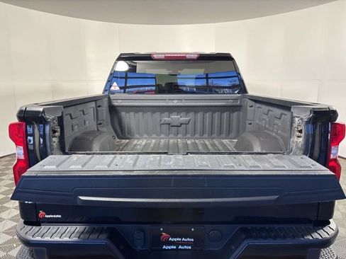 Used 2021 Chevrolet Silverado 1500 Custom Trail Boss w/ Midnight Edition AWD/4WD image 8